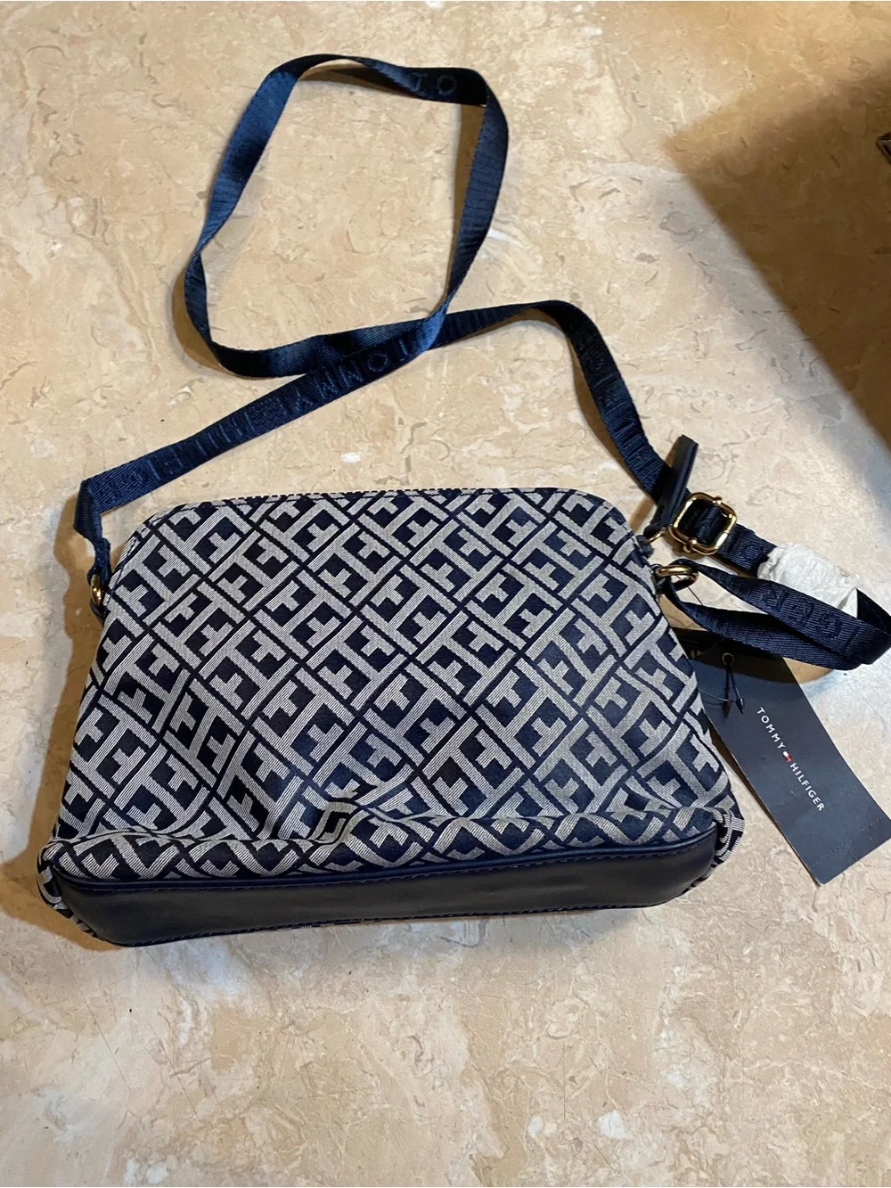 Tommy Hilfiger tommy hilfiger